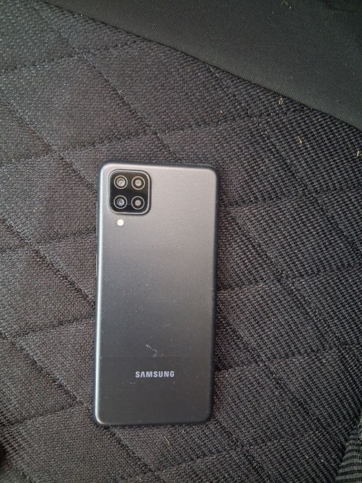 Samsung a12 4/32gb