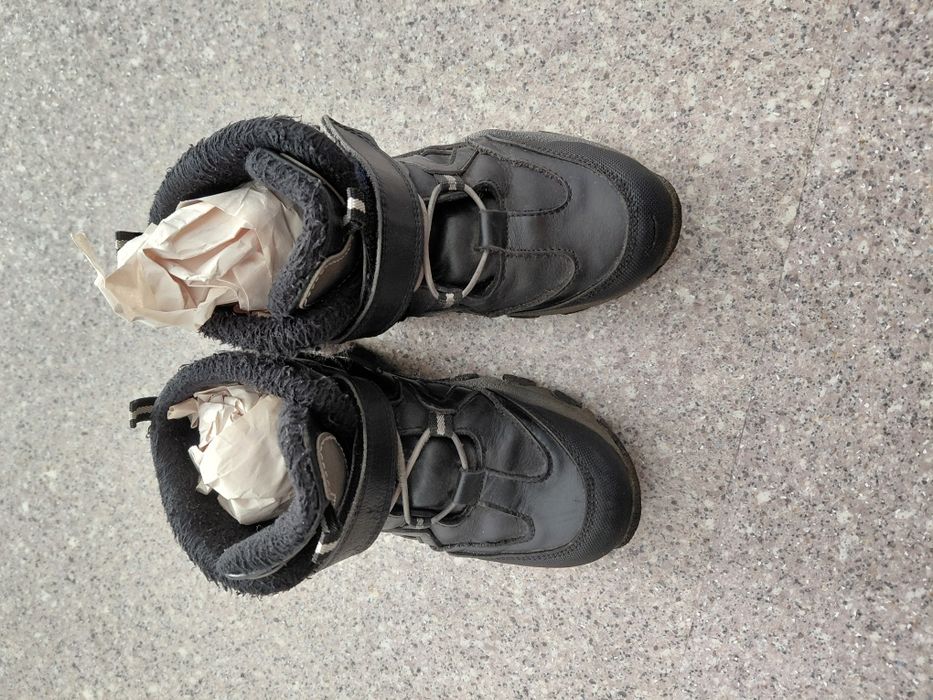 Продам весенне осенние полуботинки