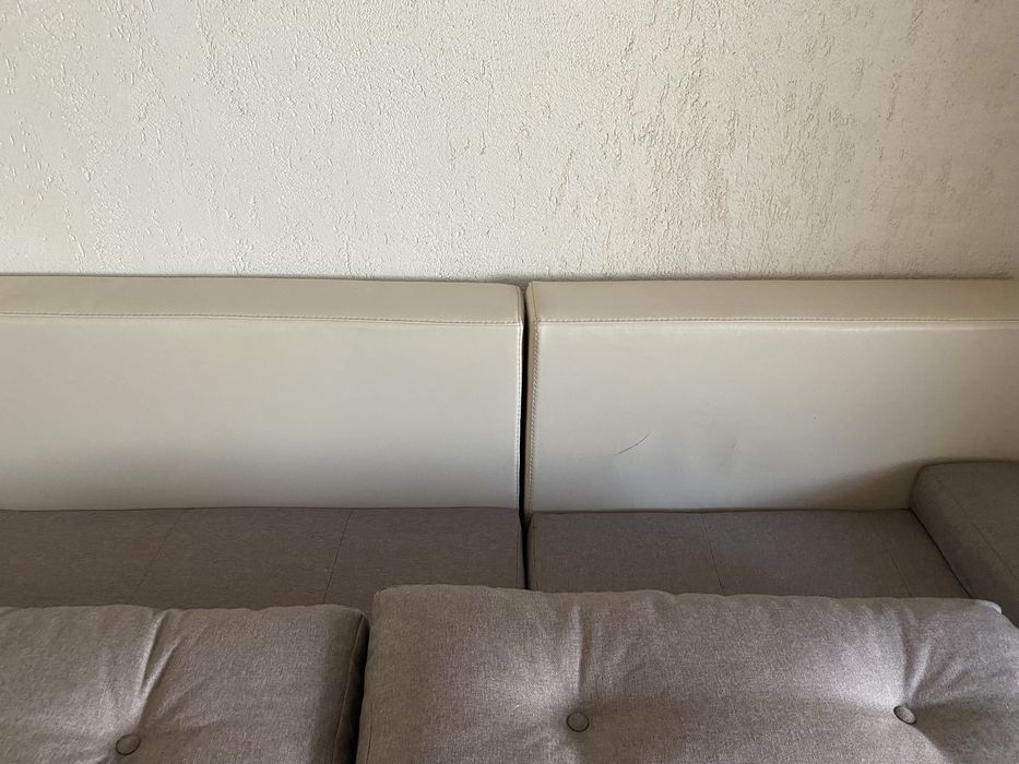 Coltar cu lada pentru lenjerie