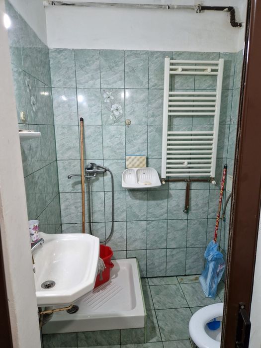 Garsoniera mobilata, Republicii, etaj 1