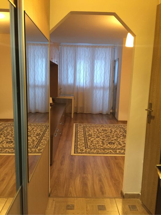 Garsoniera de inchiriat