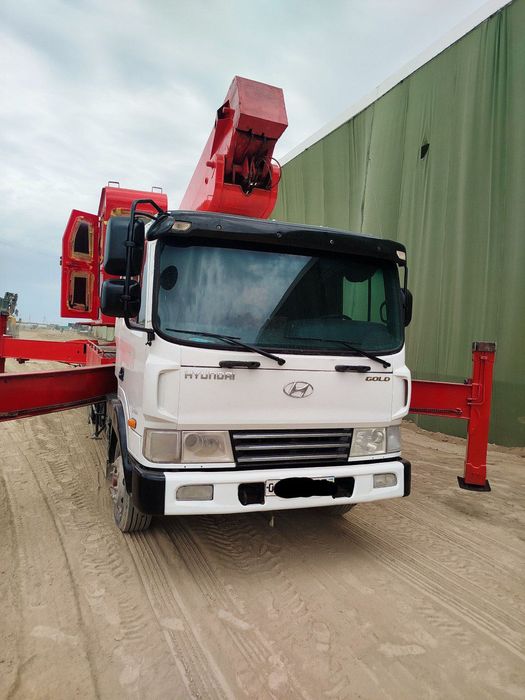 Avtovishka HYUNDAi sotiladi 40 metr