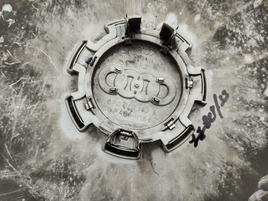 16 цола Тасове за Ауди Audi A3 8P Оригинални