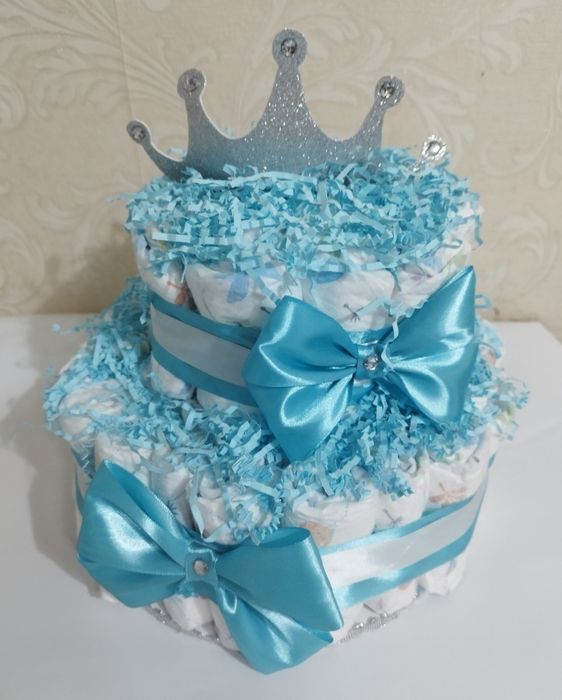 Торт из памперсов  (подгузников)