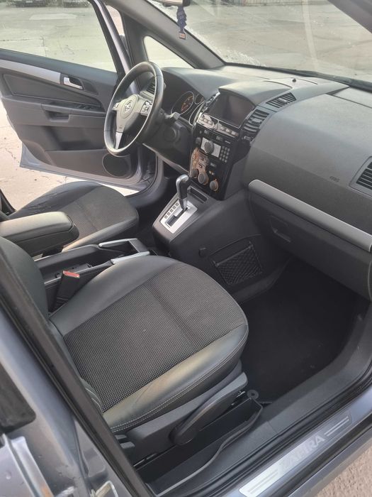 Opel zafira b automat