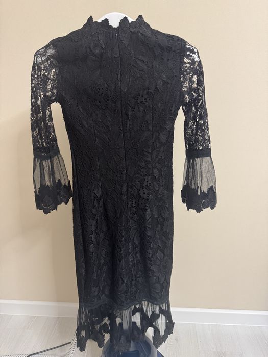 Платье короткое черное