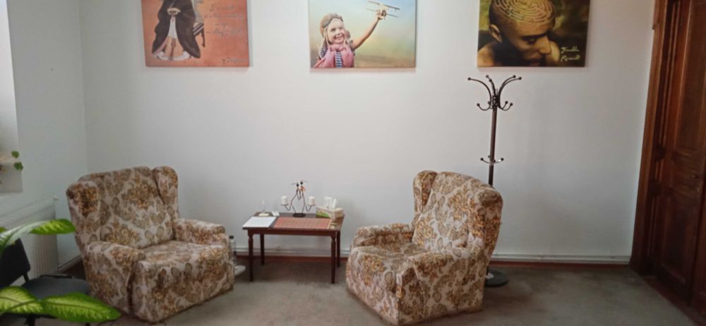 Inchiriez spatiu pentru birou, cabinet in zona centrala