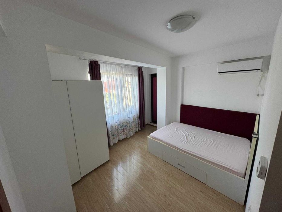 3 camere Bucureștii Noi | Metrou 350 m | Centrală proprie | Parcare 2 mașini | Bloc 2011