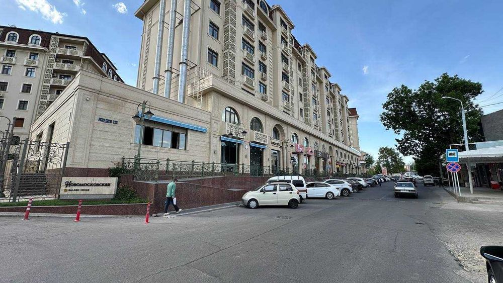 Аренда помещения  363 м², Ор-р ЖК Новомосковская(5-6 ПАРКОВОЧНЫХ МЕСТ)