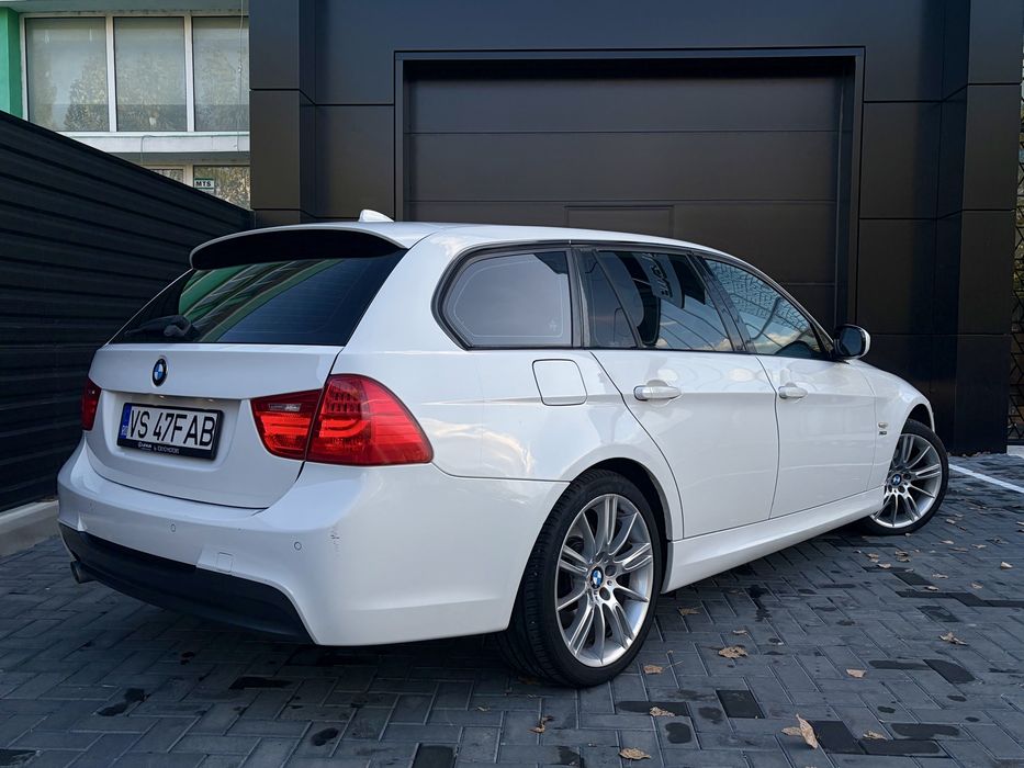 BMW SERIA 3 xDrive - M Pachet - Facelift