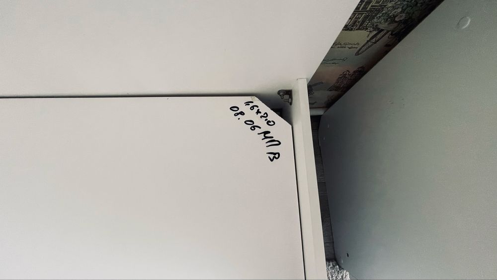 Двухспальная кровать