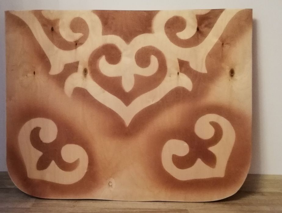 Стол круглый казахский