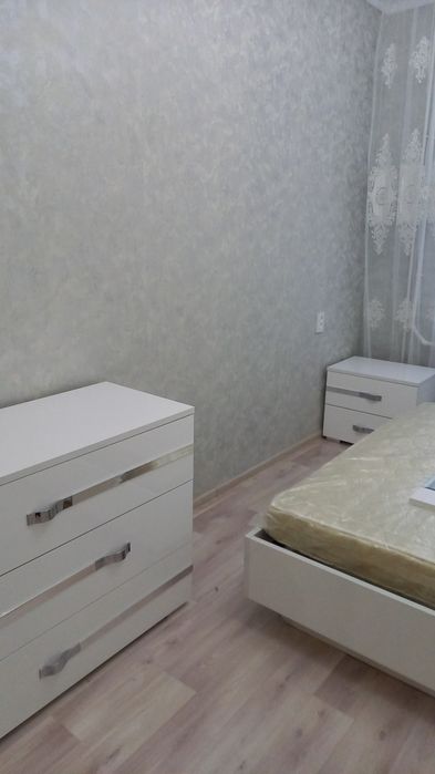 Продам спальный гарнитур.