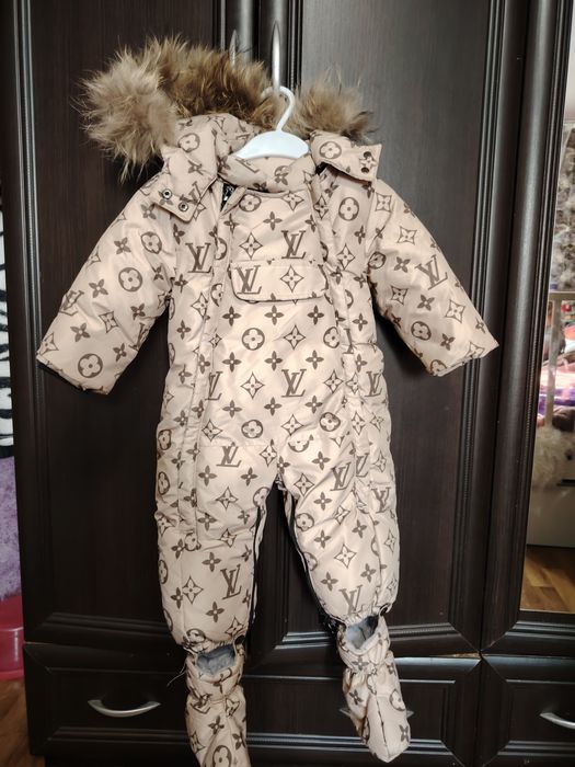 Зимний комбинезон