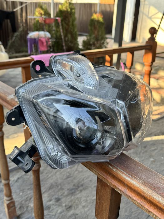 Yamaha Zuma  морда фара