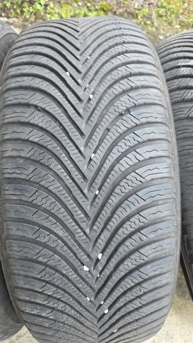 Зимни гуми Мишелин Алпин 5 225 55 17 ДОТ22