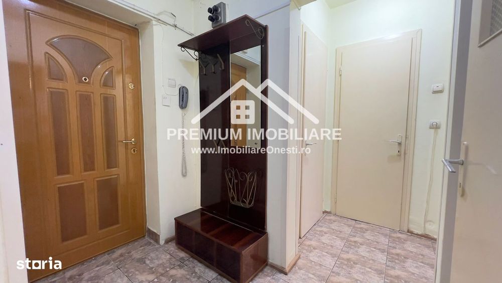 Apartament  2 camere - Decomandat - Zona de sus