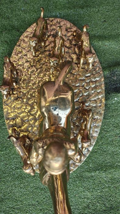 Конник с кучета.месимг