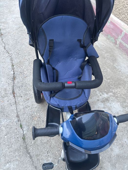 vand carut stare foarte buna e nou doar l-am montat 400 ron negociabil