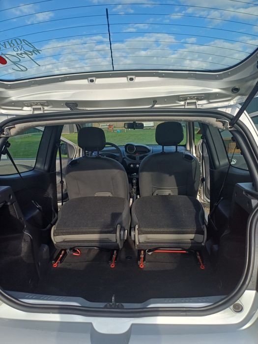 Renault Twingo II - 2009 - Benzina - Consum redus