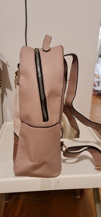 Ghiozdan Call it spring