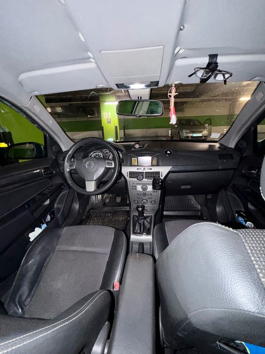 OPEL Astra 2005 — imagine 4