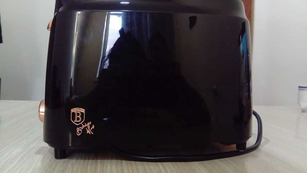 Продаётся новый тостер "BerlingerHaus" BH-9144 немецкого производства