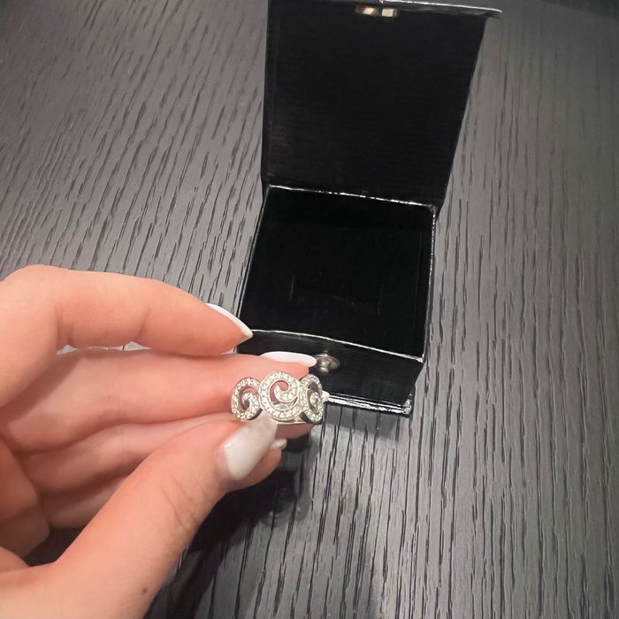 Золотое кольцо с бриллиантами