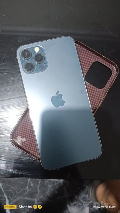 iPhone 12 pro sotiladi