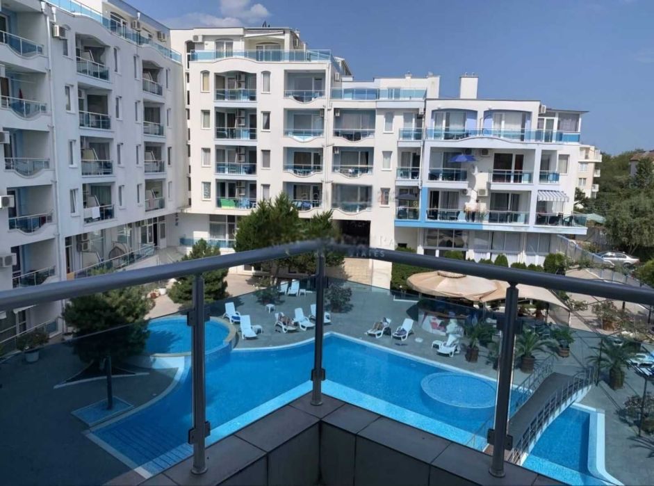 Дава се под наем Двустаен апартамент в с. Дянково, Област Разград - 68 кв.м за 331.5 € - Снимка #11