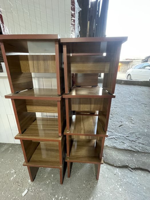 Taburetka rangi razmeri harxilari bor