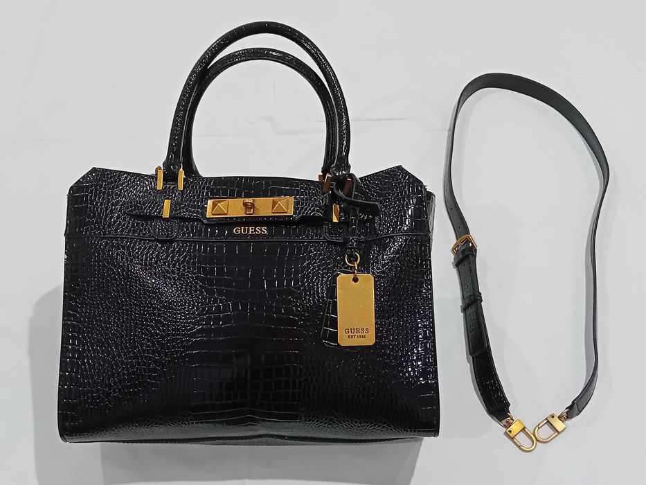 Geantă Guess model Raffie Carryall - Guess Cessily Small Dome Satchei - Guess G Dream Flap  Shoulder Bag