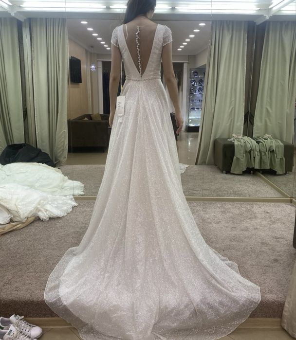 Платье свадебное