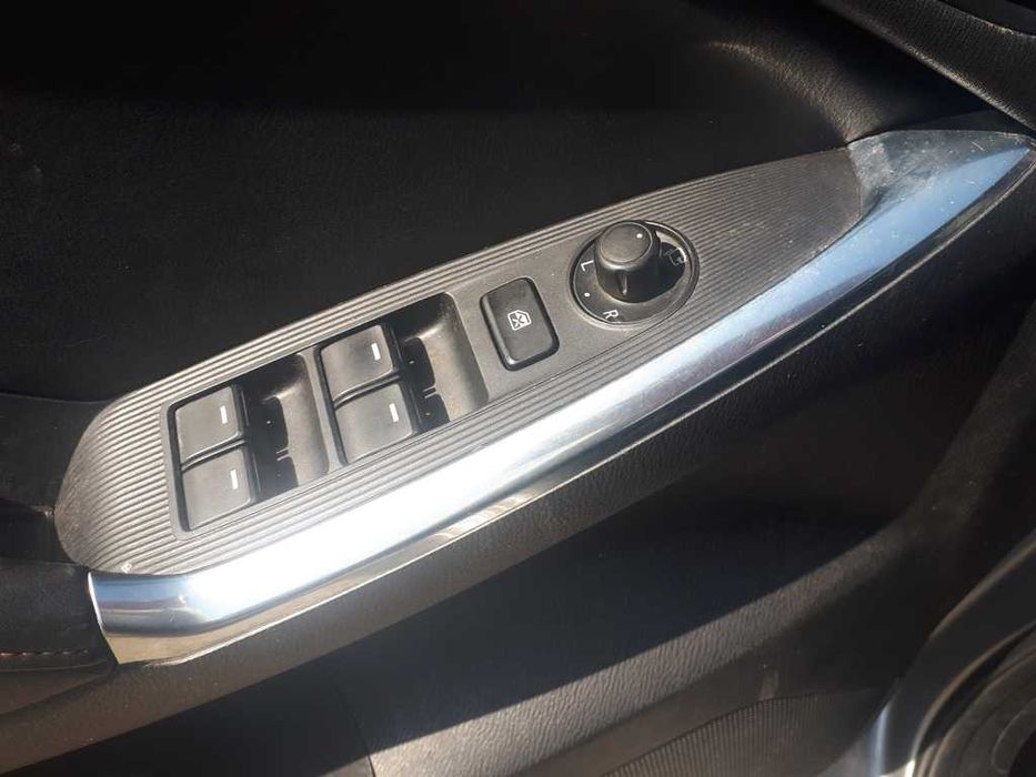 Portiera Mazda Cx5 Prag Mazda Cx5 Oglinda Cx5 din dezmembrari MazdaCx5
