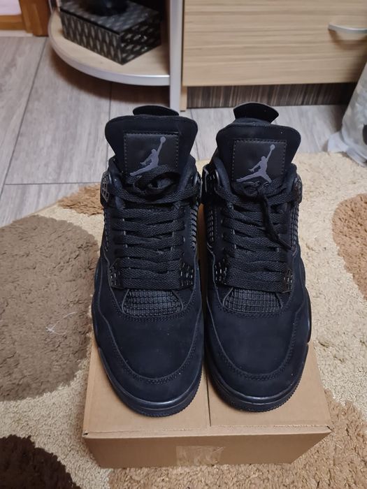Jordan 4 Black Cat