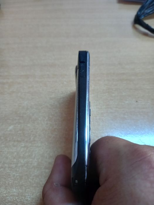 Телефон Nokia E72