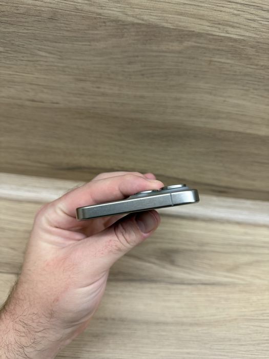 iPhone 15 Pro Max Natural Titanium