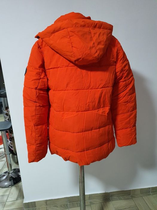 Geaca de sky/ploaie/vant, impermeabila structură de lână high-tech;