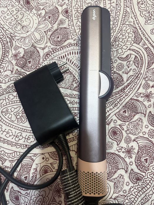 Dyson airstrait jasper plum