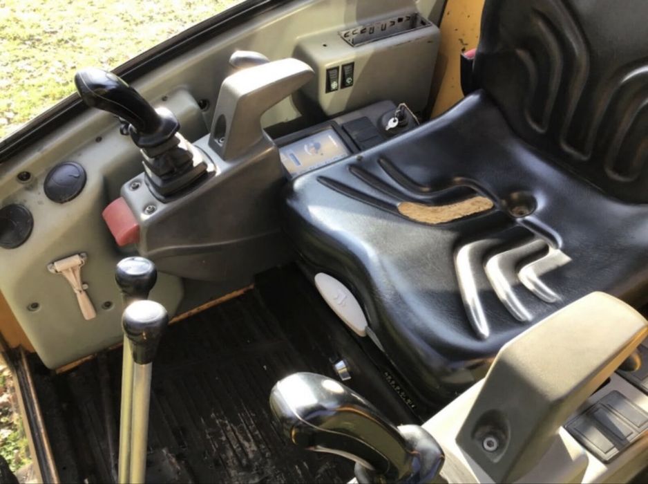 Volvo mini exavator 1.5ton 2006