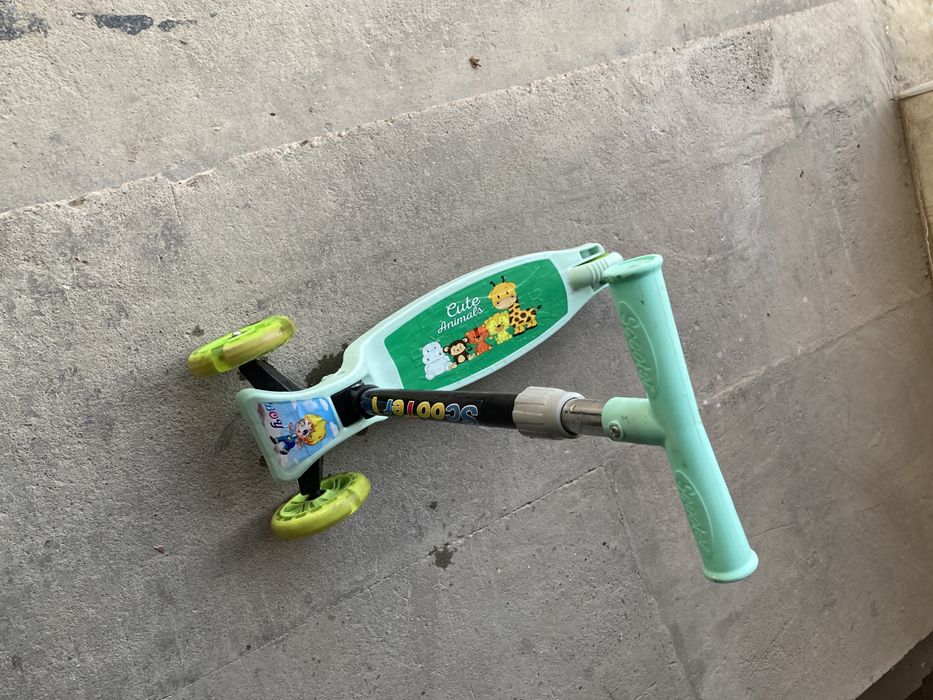 Детский сомокат маленький