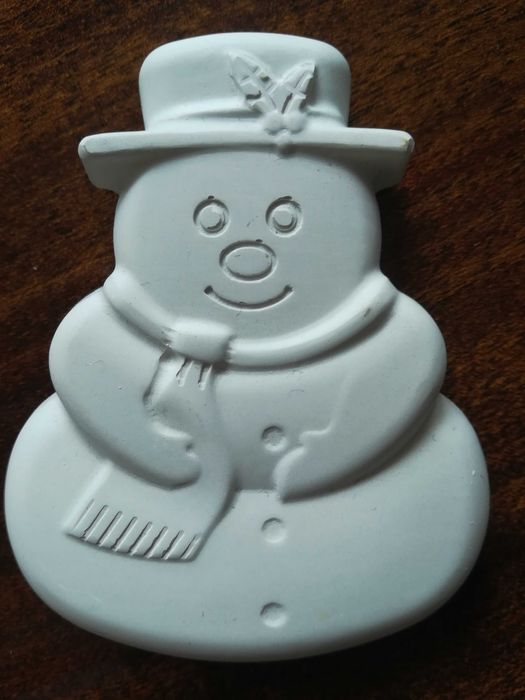 Коледни гипсови фигурки за оцветяване