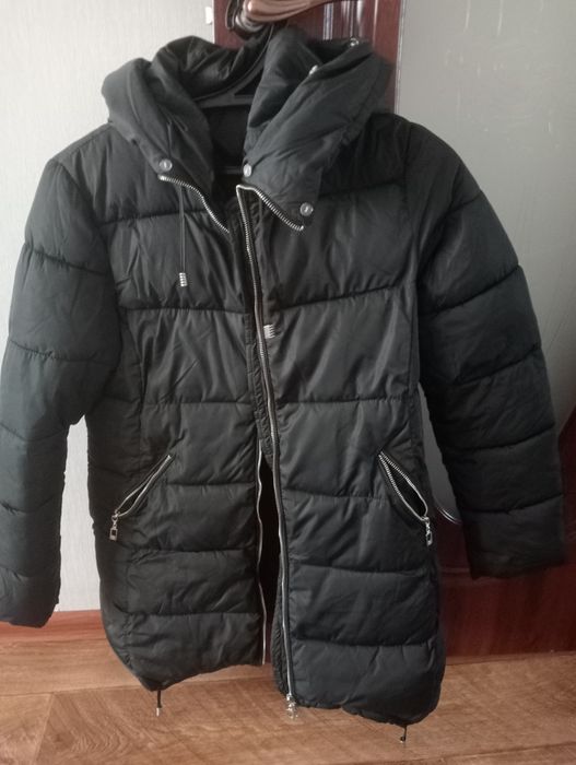 Продам женская зимние куртки