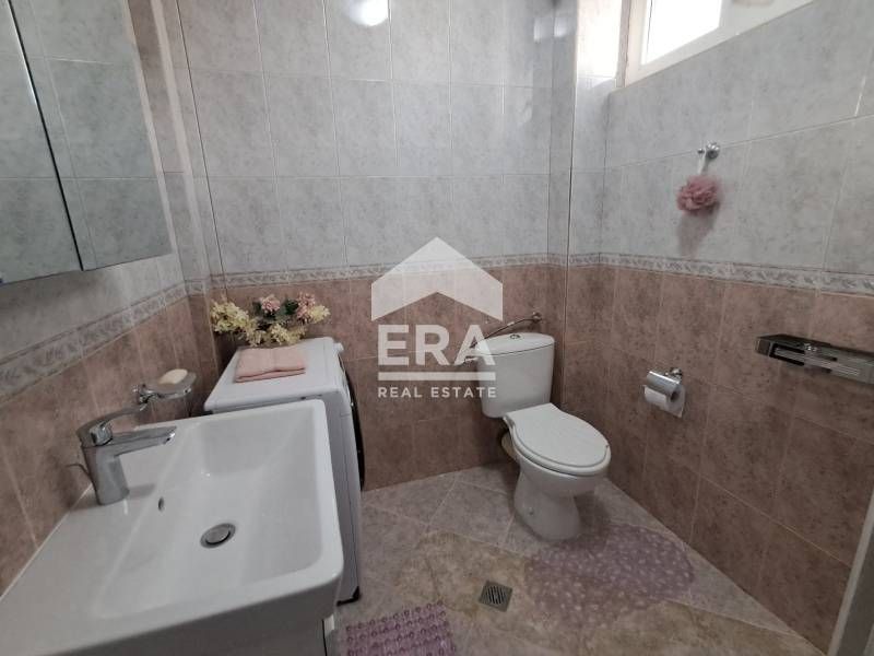 Дава се под наем Тристаен апартамент в Варна, Чайка - 70 кв.м за 650 € - Снимка #11