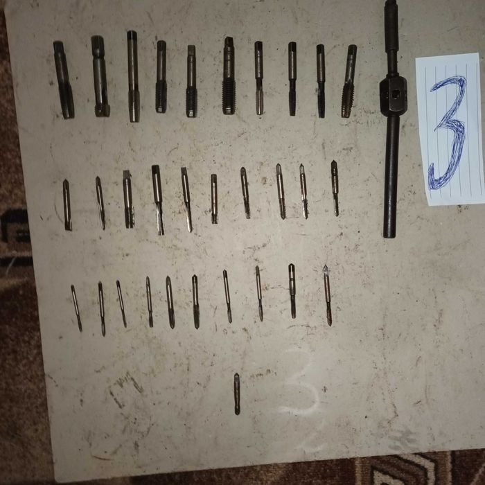 голям лот метчик  30 броя № 3