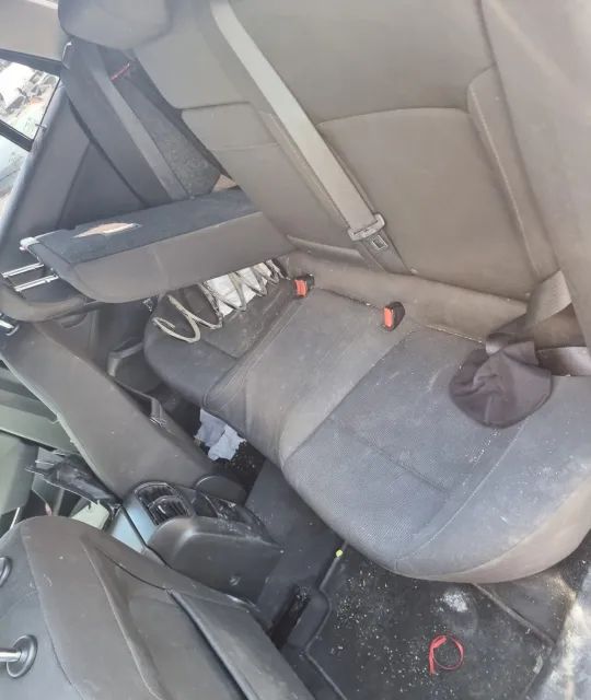 carcasa filtru motorina  filtru particule grile bord  Opel Insignia A motor 2.0CDTI dezmembrari dezmembrez