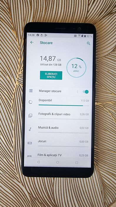HTC   U11 plus , mufa C  ,culoare Black  ,cadouri