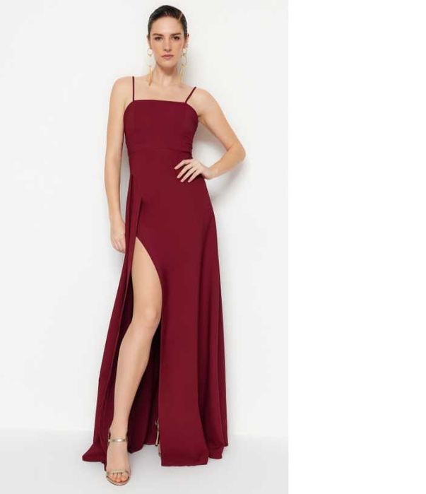 Официална рокля, цвят бордо, размер 40