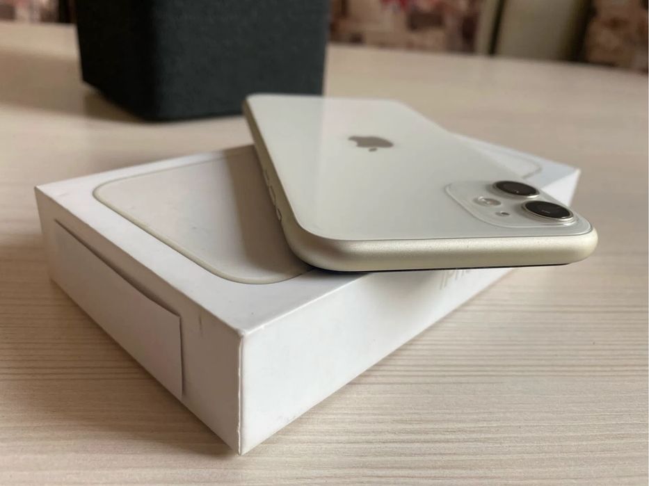 iPhone 11 память 64 емкость 71