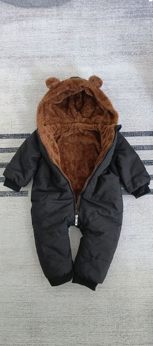 Продам демисезонный детский комбинезон